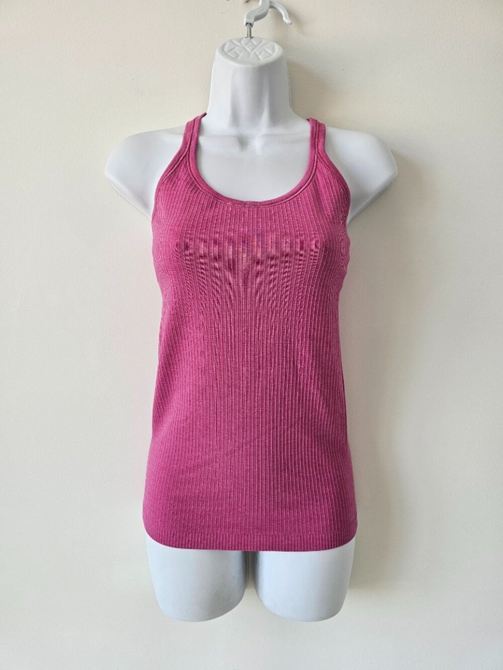 LULULEMON PLYC Pink Ebb To Street Built In Bra Tank Top Size 6